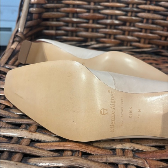 Etienne Aigner Cream Heels with Wooden Block Heel in size 10. Great condition! - Picture 15 of 15